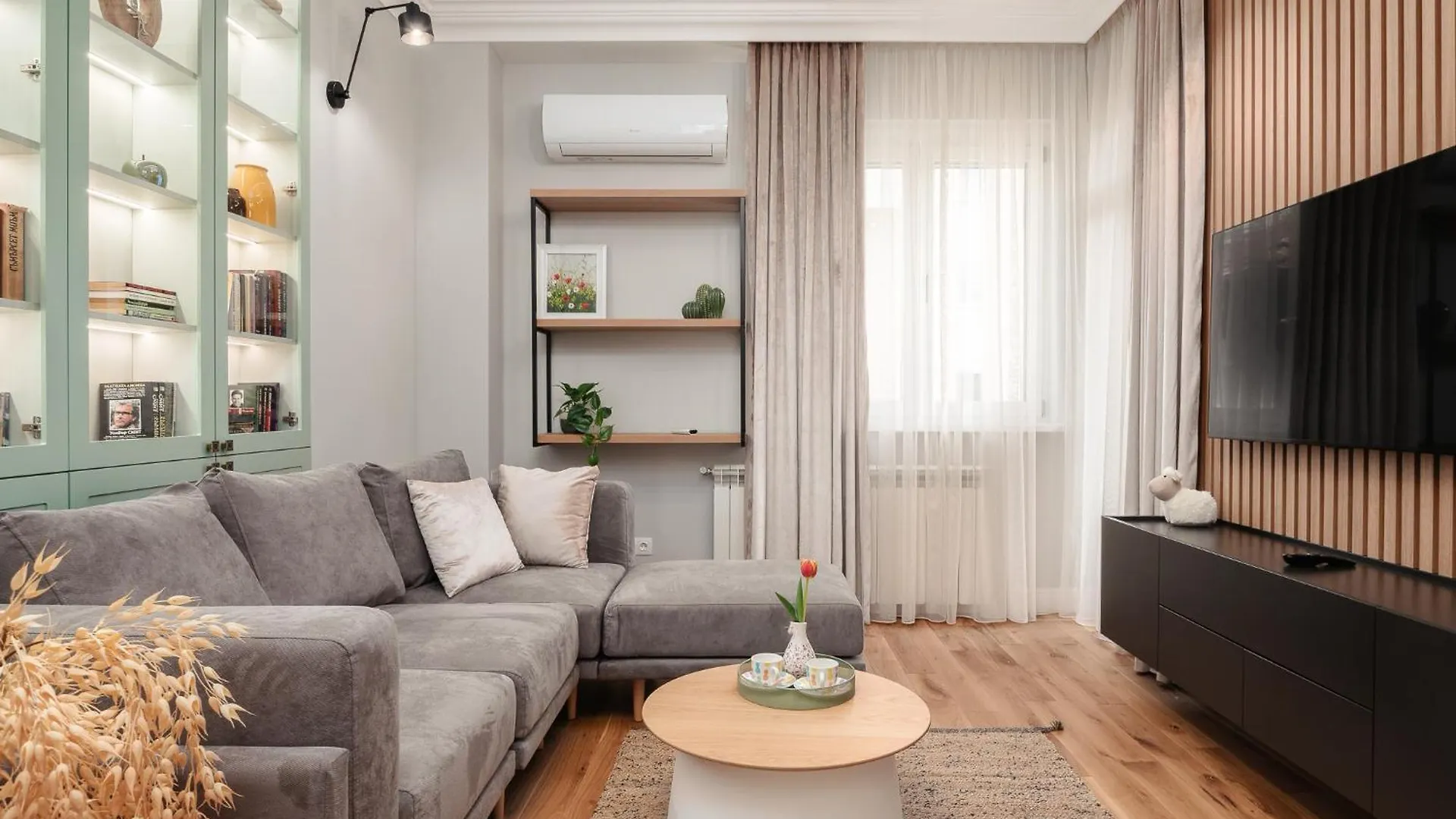 Brand New 2 Bdr Luxury Apartment In Top Centre Sofia