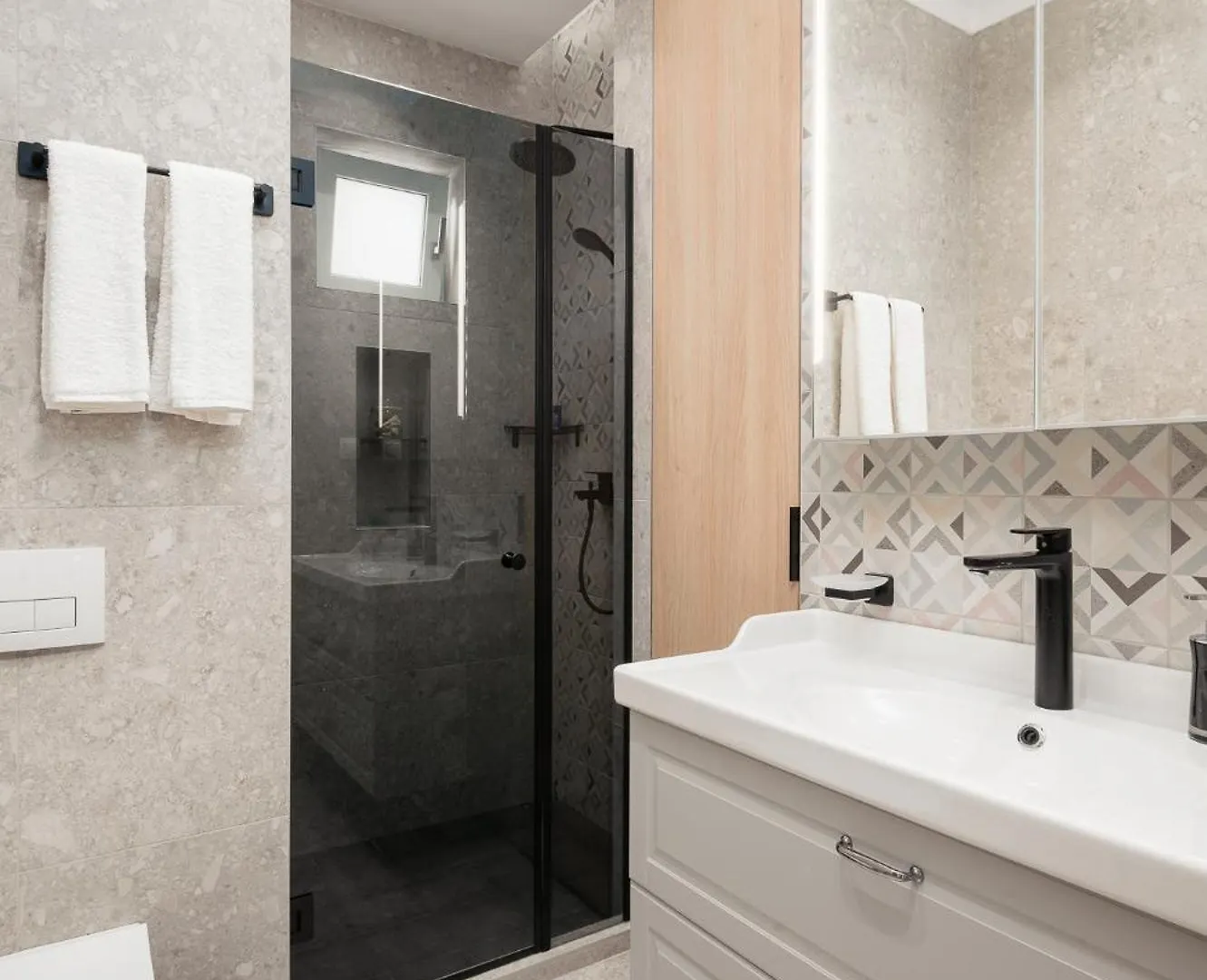 Brand New 2 Bdr Luxury Apartment In Top Centre Sofia