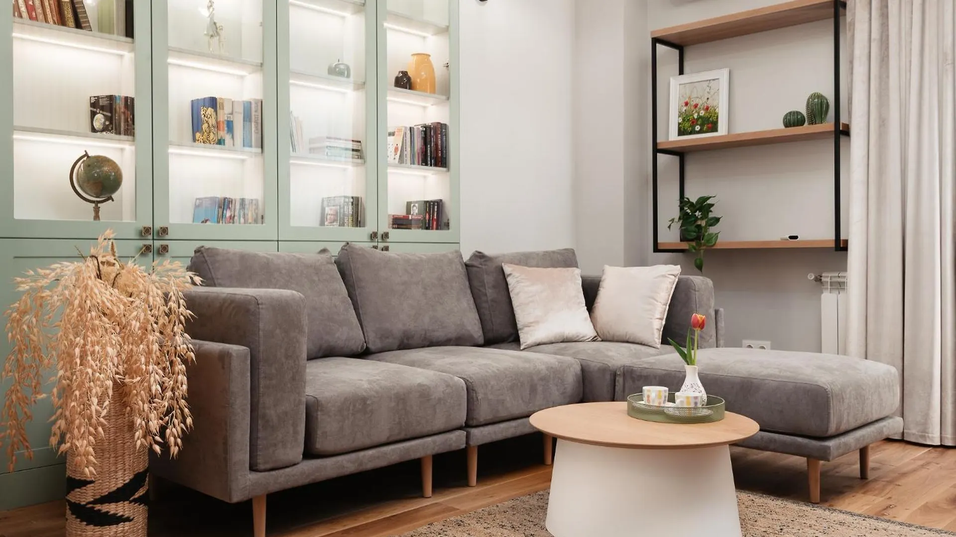 Brand New 2 Bdr Luxury Apartment In Top Centre Sofia Bulgaria