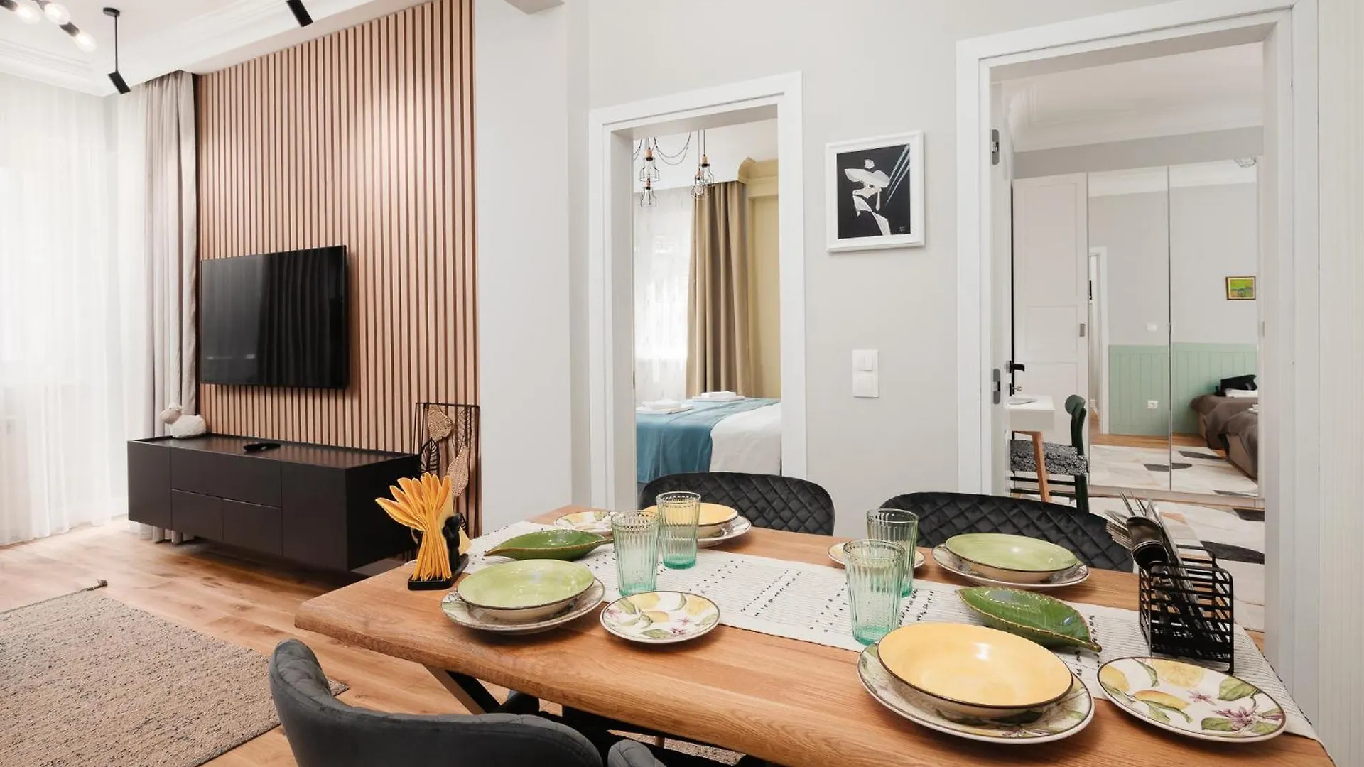 Brand New 2 Bdr Luxury Apartment In Top Centre Sofia 0*,